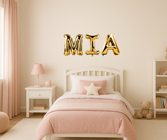 Mia